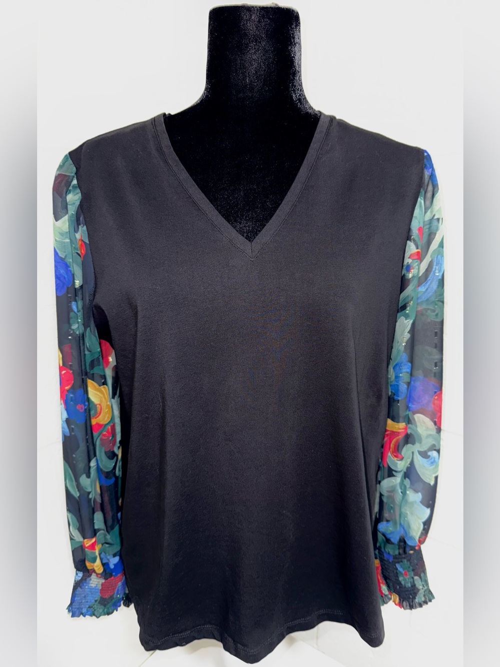 Chico's Sz 2 Black V Neck Floral Sheer Long Sleeve Blouse L